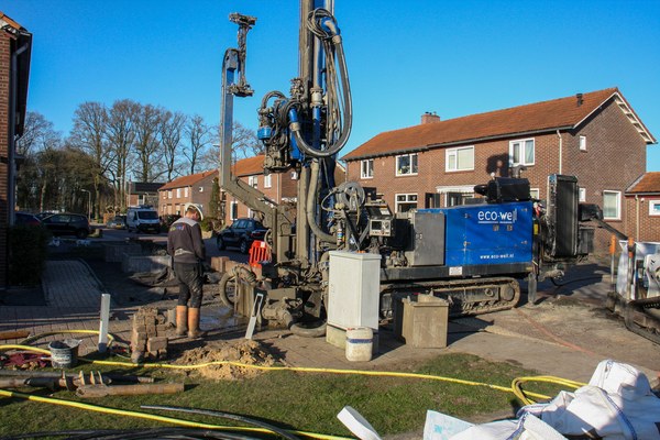 Trinkwasserwarnung Trinkwasserbrunnen: Gasbohrungen gefährden Wasserqualität